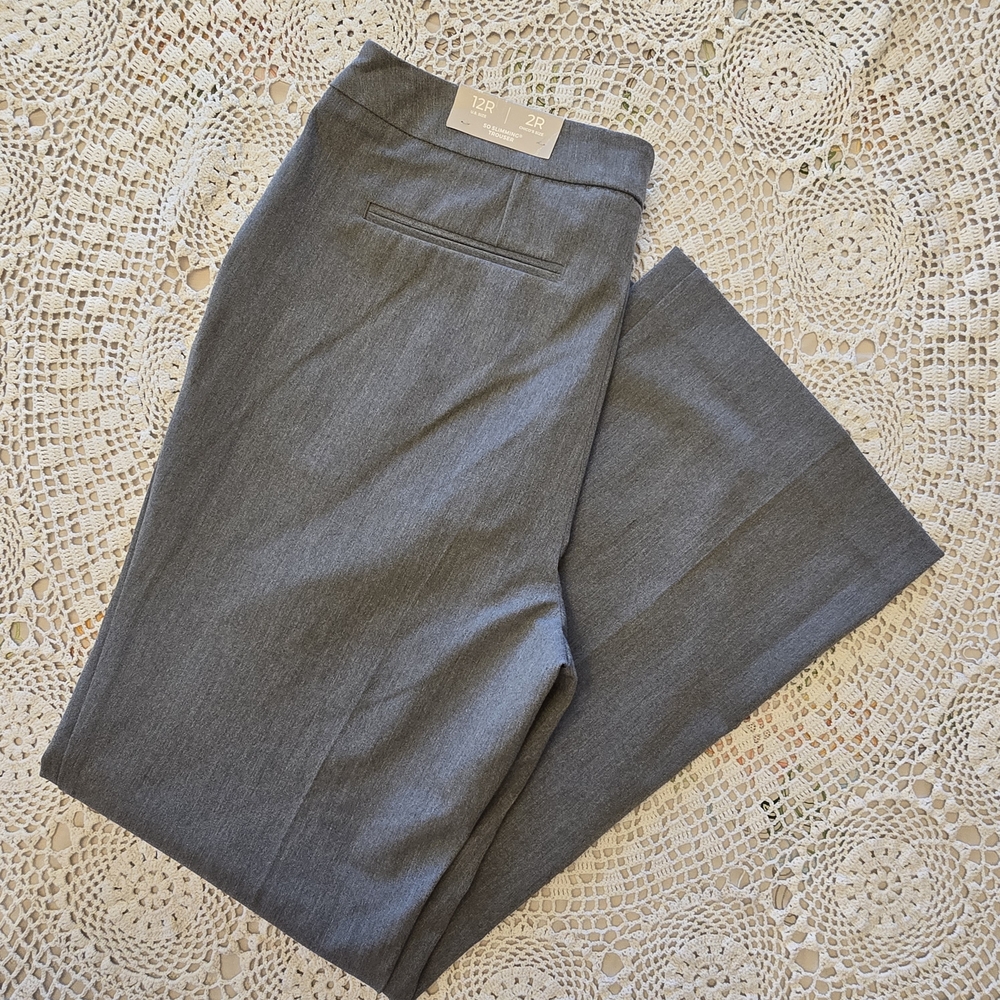 Chico’s So Slimming Trouser 2R / 12R Gray Dress Pants Stretch Career Workwear